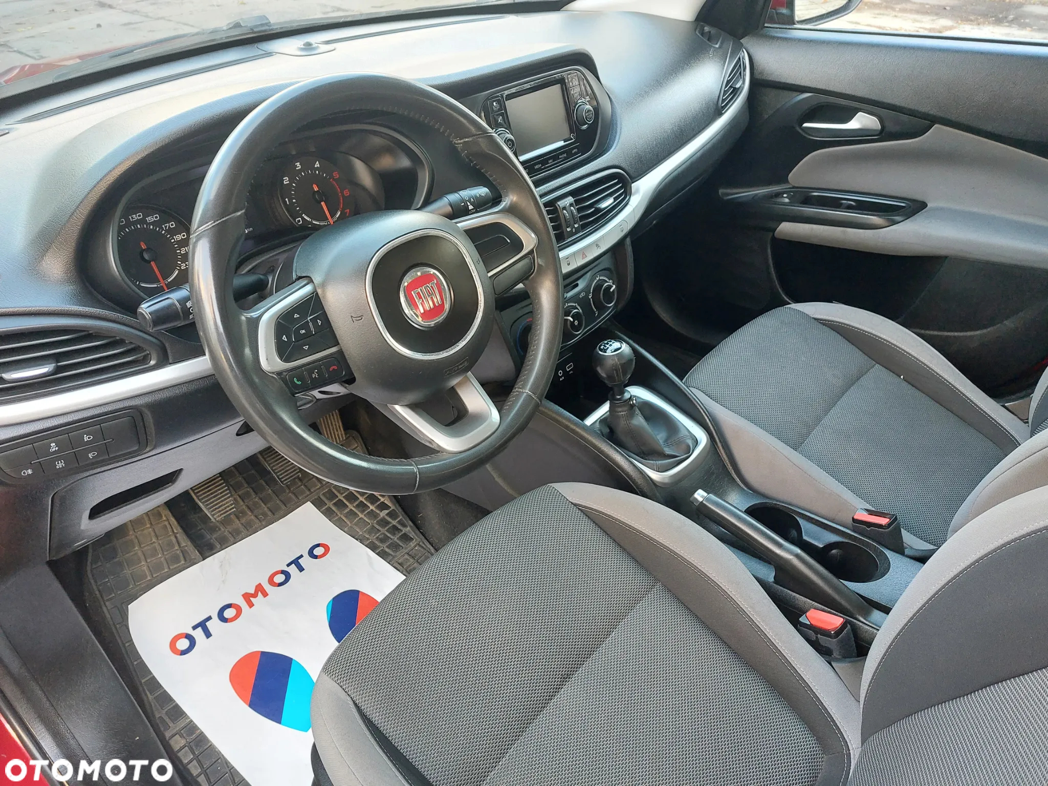 Fiat Tipo 1.6 MultiJet 16v - 8