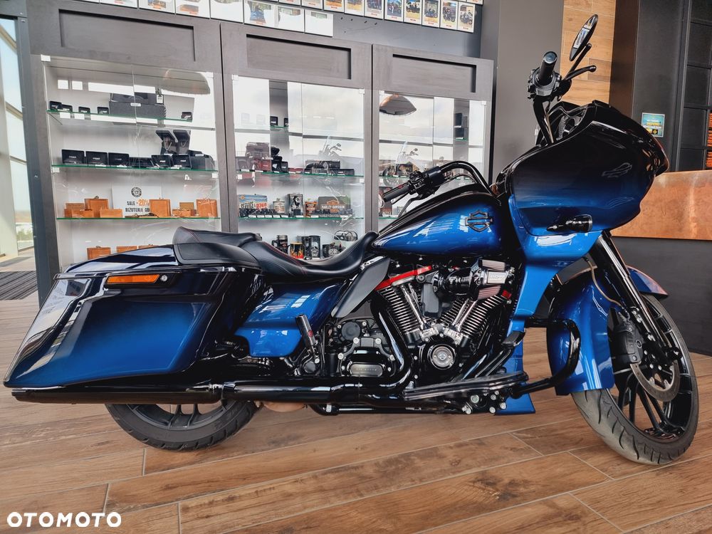 Harley-Davidson Touring Road Glide - 1