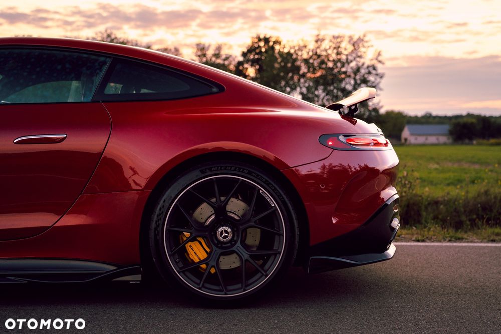 Mercedes-Benz AMG GT Speedshift 7G-DCT - 12