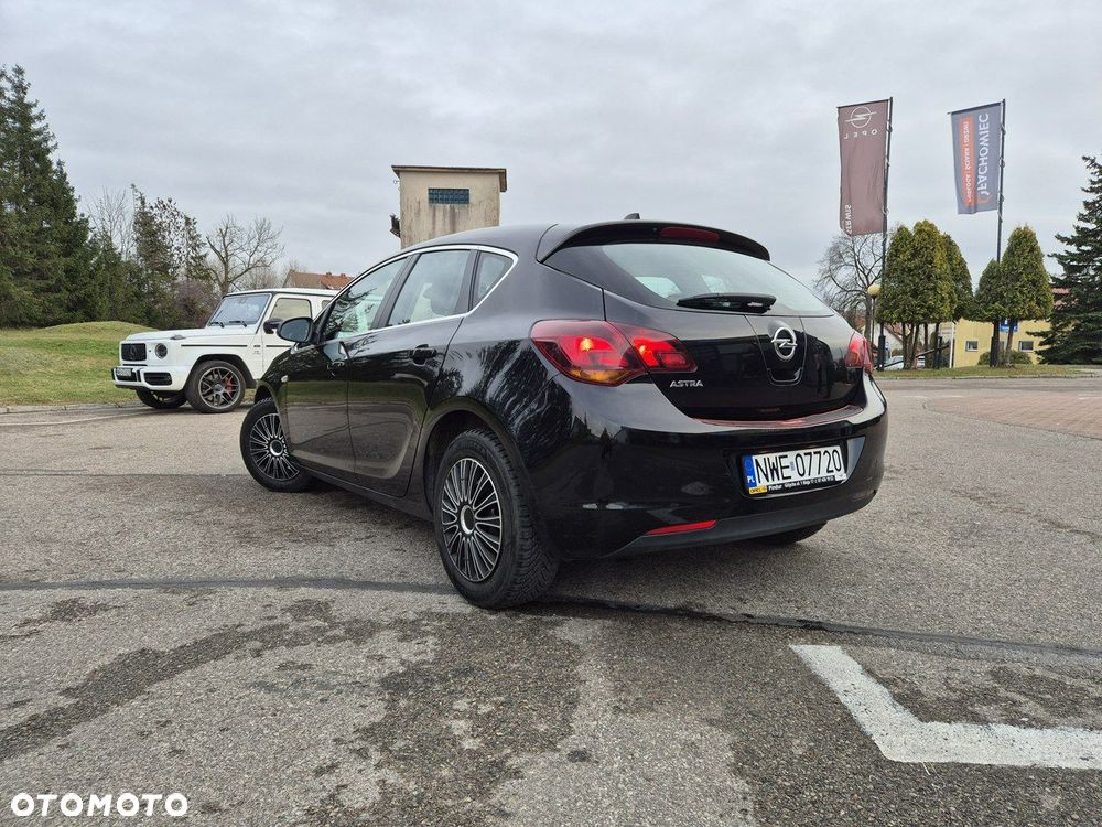 Opel Astra - 6