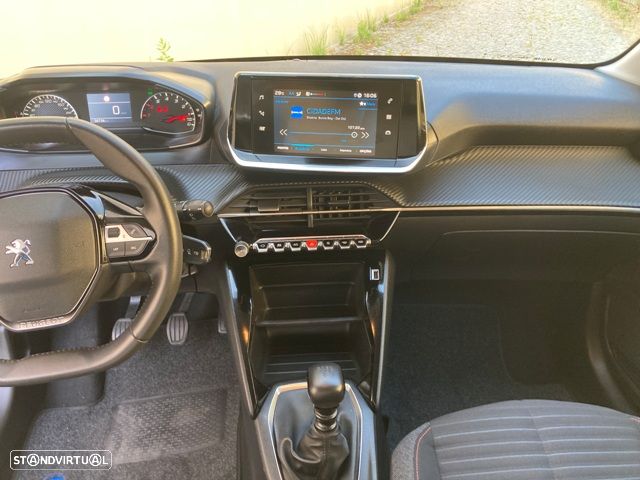 Peugeot 208 1.2 PureTech Allure Pack - 18