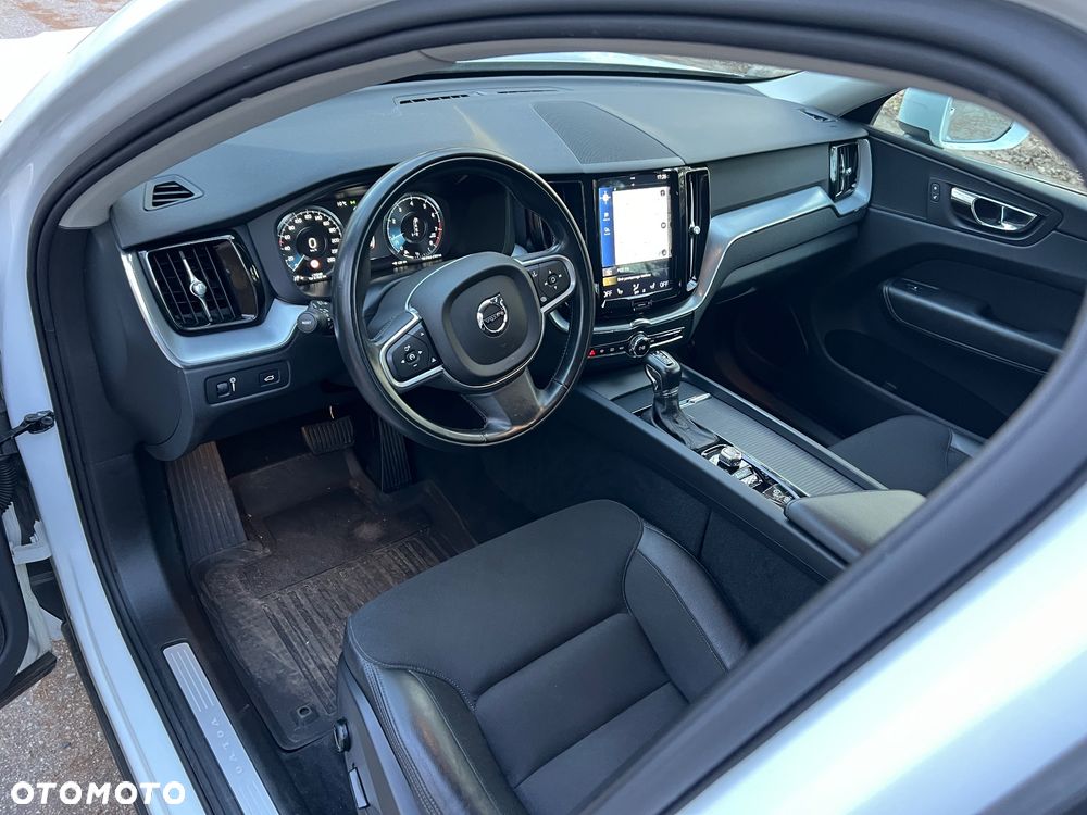 Volvo XC 60 B5 B AWD Geartronic Momentum Pro - 6