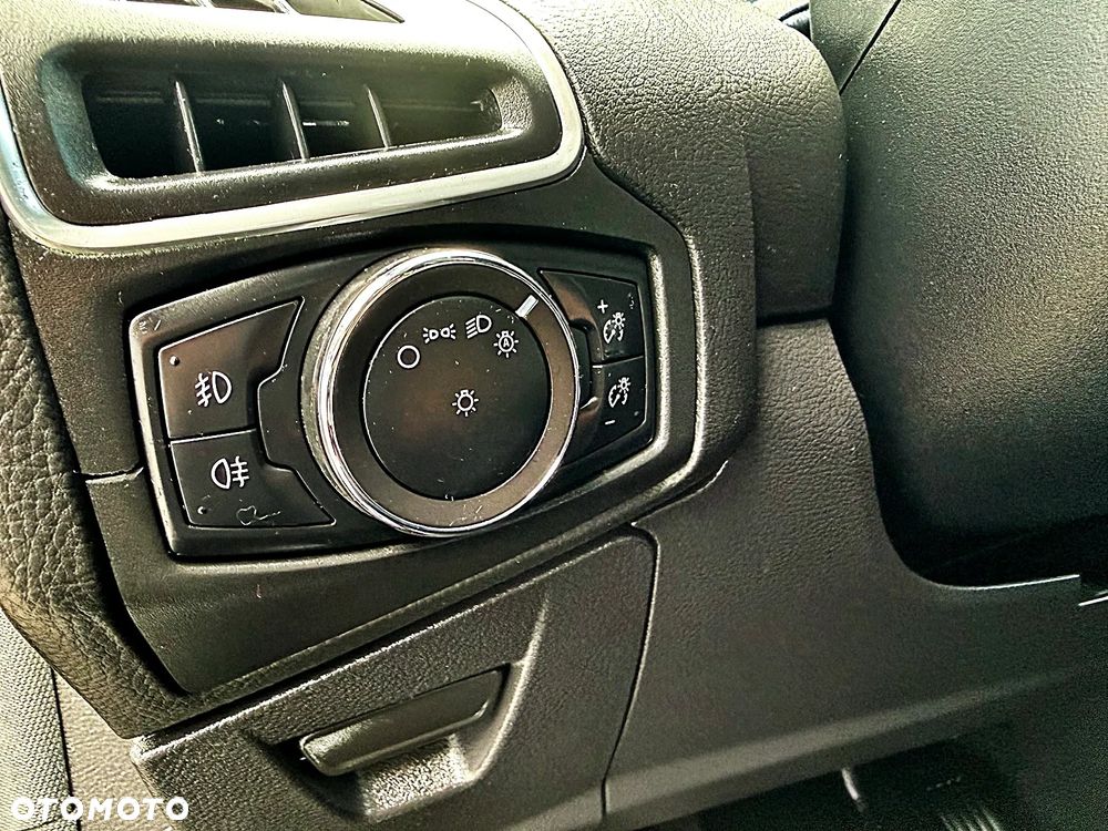 Ford Focus 1.6 TDCi DPF Start-Stopp-System Titanium - 38