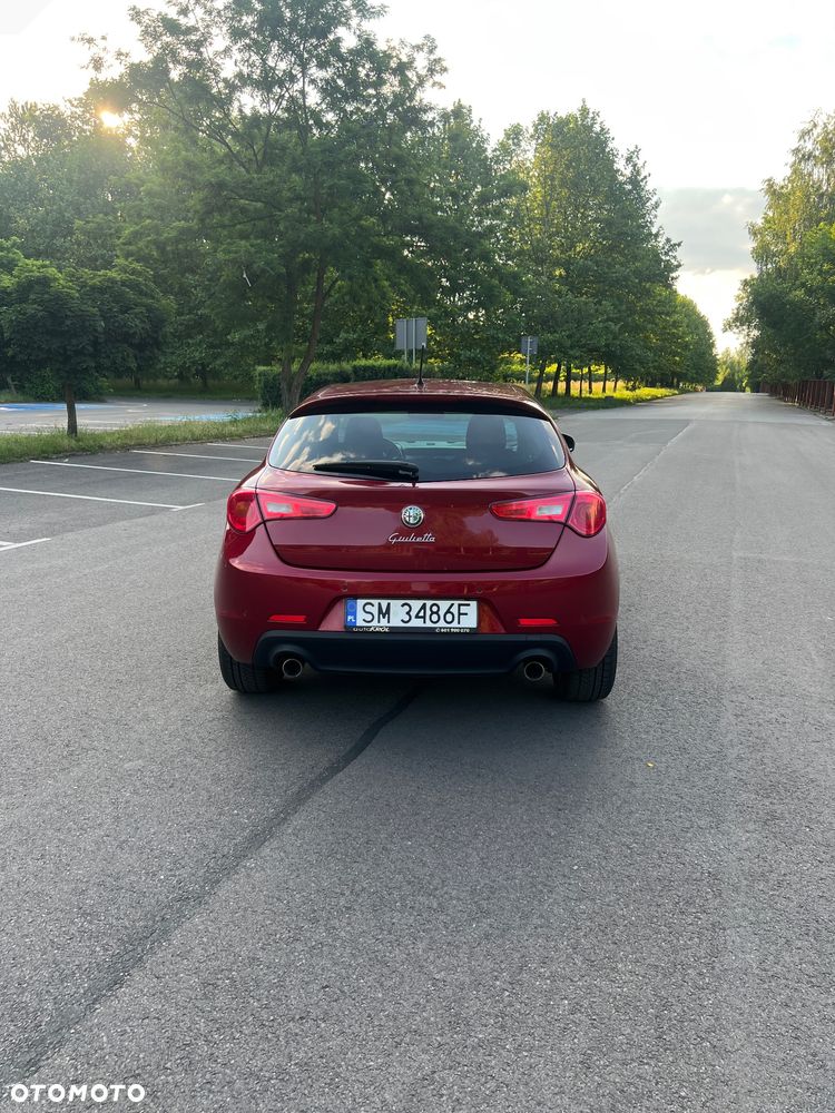 Alfa Romeo Giulietta 2.0 JTDM Distinctive - 7