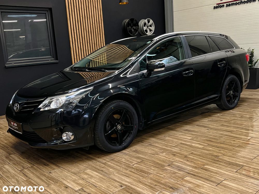 Toyota Avensis 1.8 Premium - 15