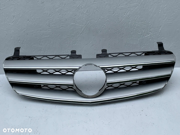 MERCEDES R KLASA W251 GRILL ATRAPA ORG