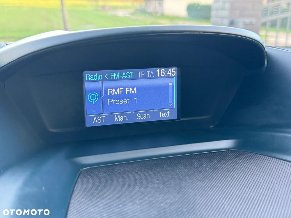 Ford C-MAX 1.6 EcoBoost Titanium - 21