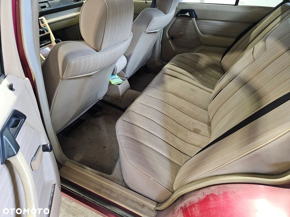 Mercedes-Benz W124 (1984-1993) - 9