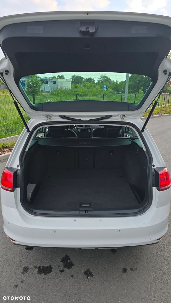 Volkswagen Golf - 9