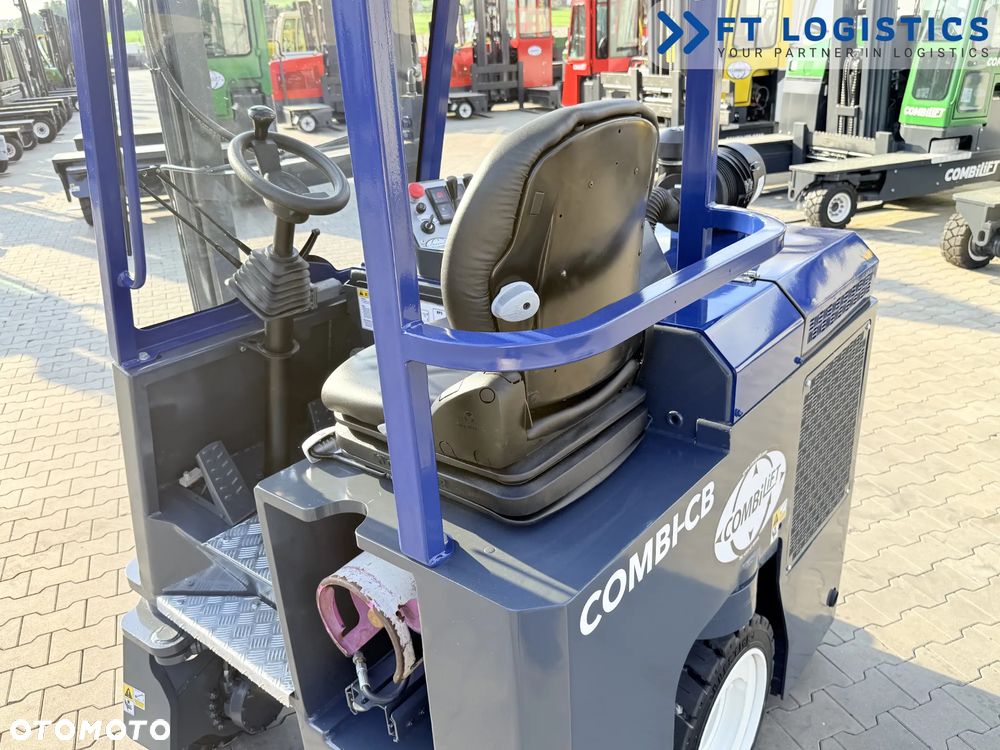 Combilift WÓZEK CZTEROKIERUNKOWY - WIELOKIERUNKOWY | COMBILIFT CB3000| GAS | TRIPLEX 5500MM | POZYCJONER WIDEŁ | PRZESUW WIDEŁ | WOLNY SKOK | NOWE OPONY | PO SERWISIE | STAN IDEALNY | Szeroka oferta wózków czterokierunkowych i bocznych, dopasowanych do różnorodnych potrzeb i zastosowań - 39