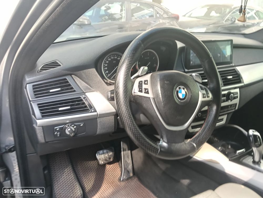 BMW X6 35 d xDrive - 24