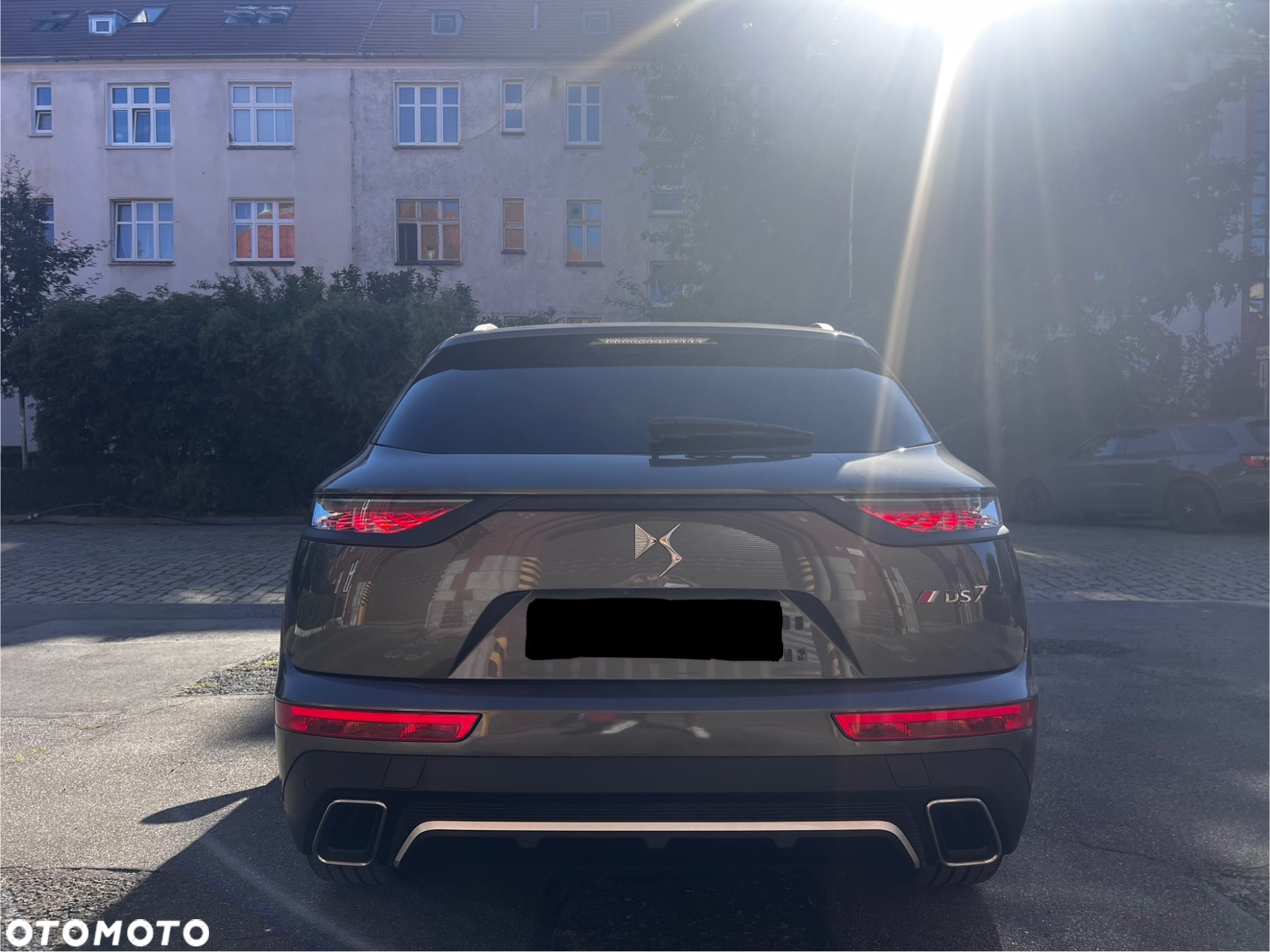 DS Automobiles DS 7 Crossback 2.0 BlueHDi Performance Line + - 6