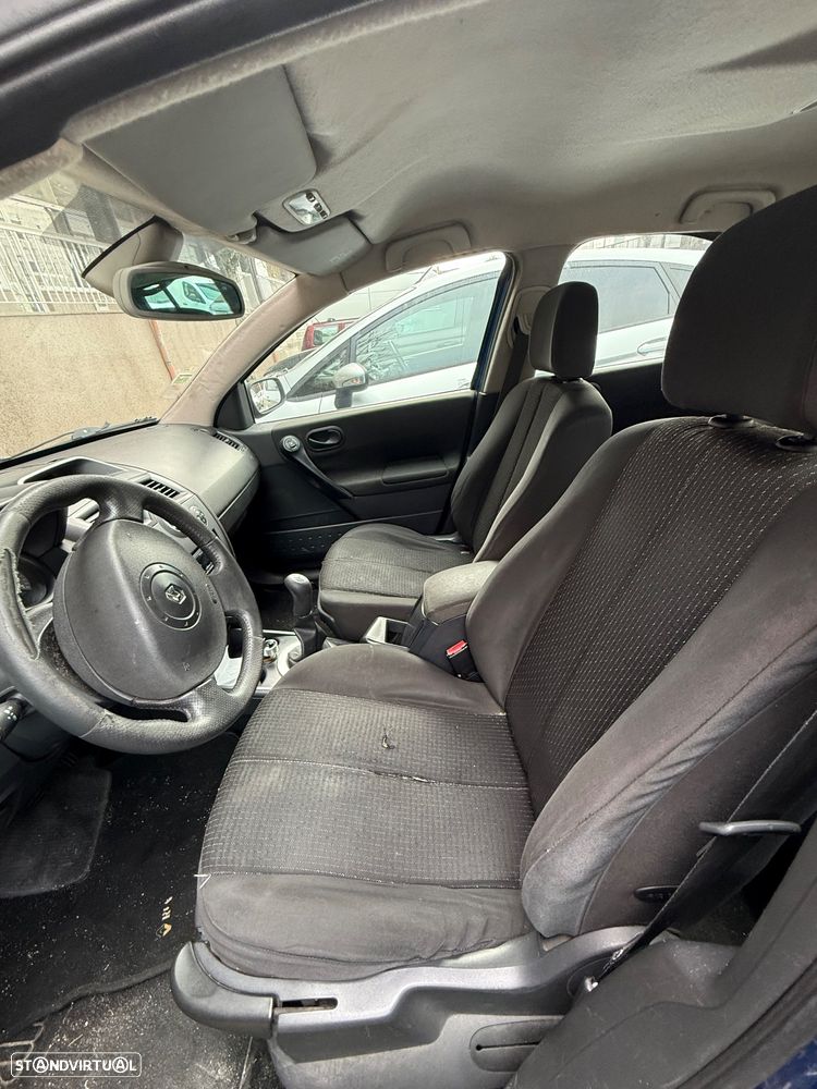 Renault Mégane 1.5 dCi Confort Authentique - 7