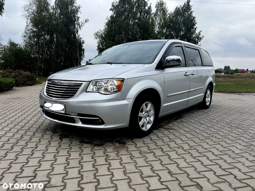 Chrysler Town & Country 3.6 Limited - 6