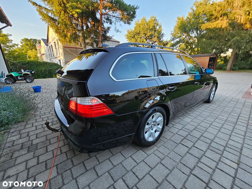 BMW Seria 5 - 25