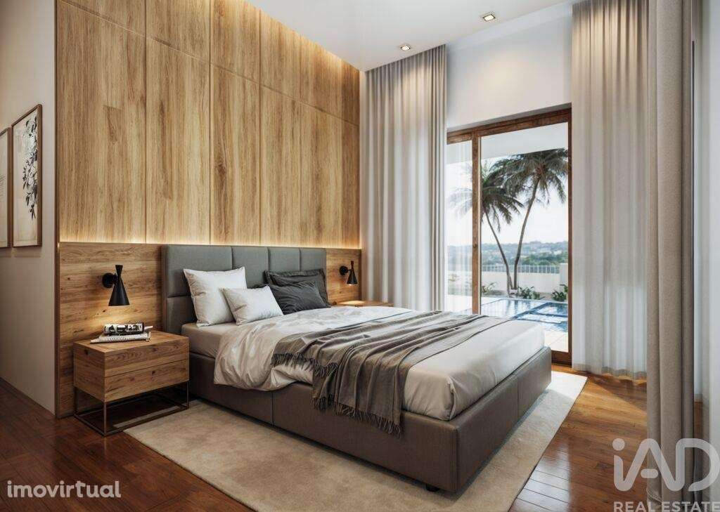 Casa / Villa T3 em Sesimbra (Castelo) de 225,00 m2 - Grande imagem: 4/6