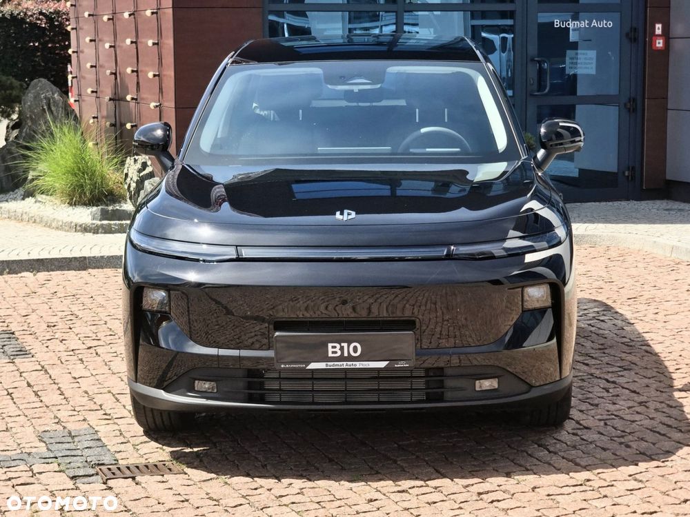 Leapmotor B10 - 11