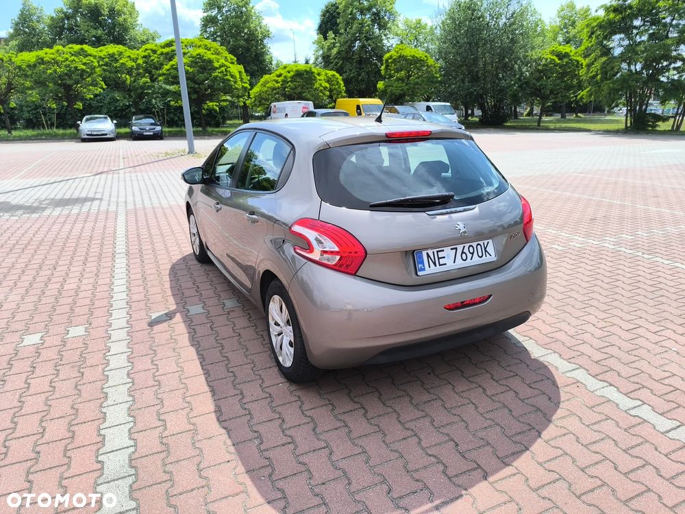 Peugeot 208 1.2 VTi Allure - 2