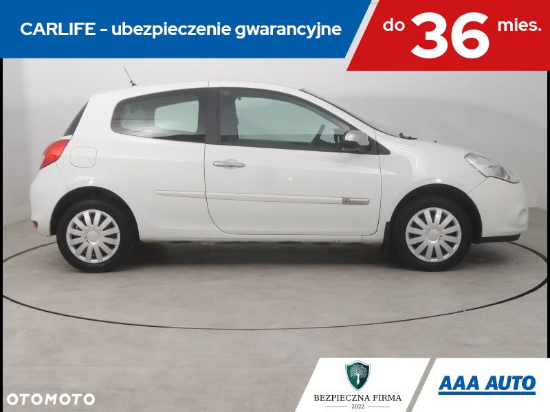 Renault Clio - 7