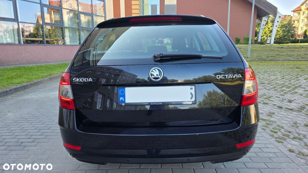Skoda Octavia - 8