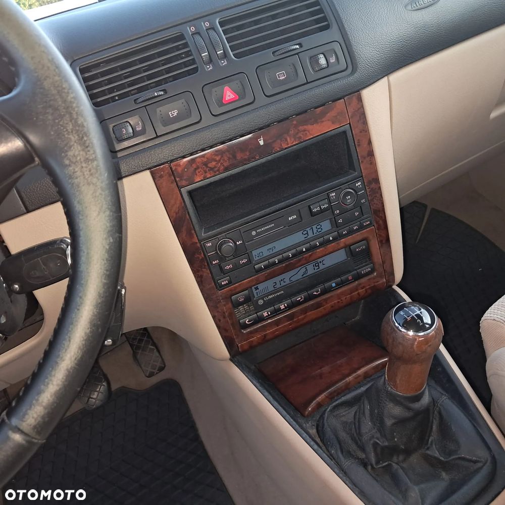 Volkswagen Bora - 15