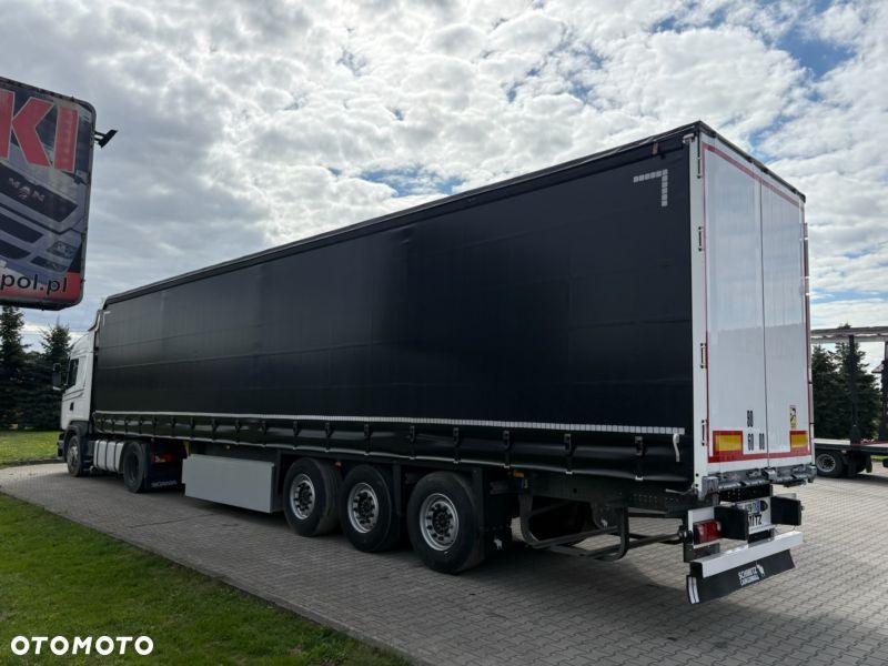 Schmitz Cargobull SCB - 3