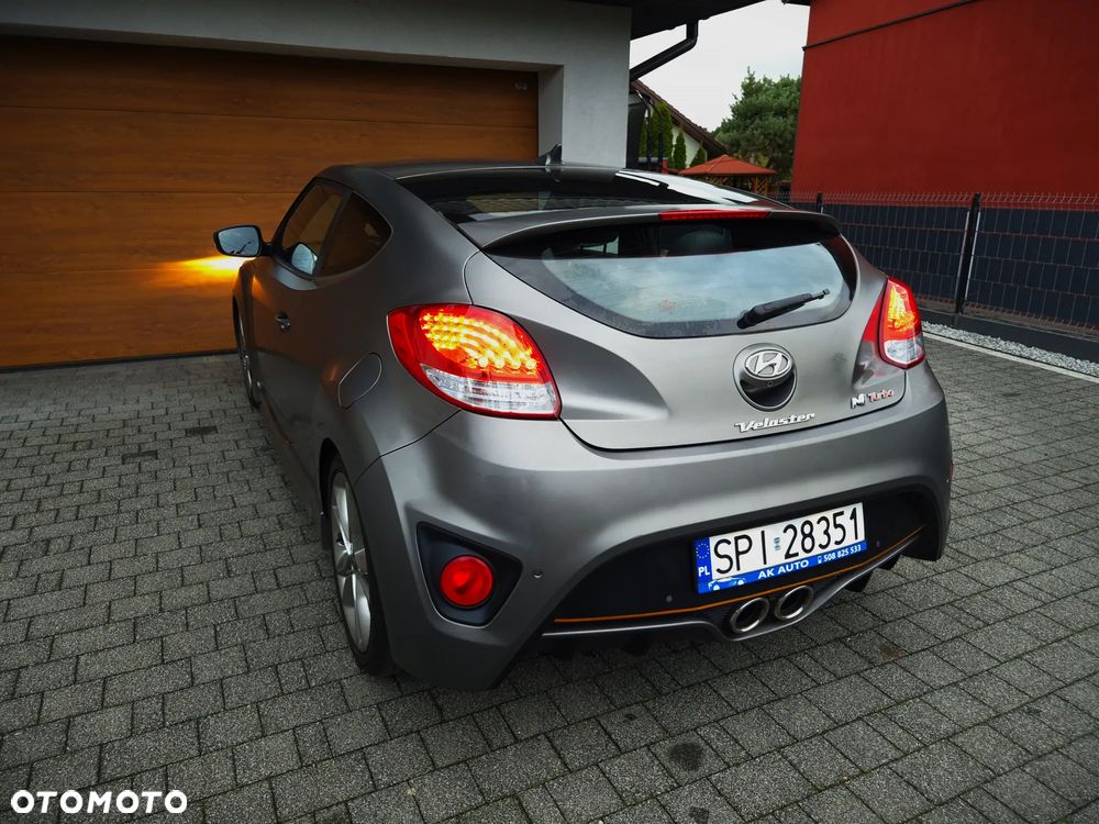 Hyundai Veloster 1.6 Turbo Matt Finish - 5