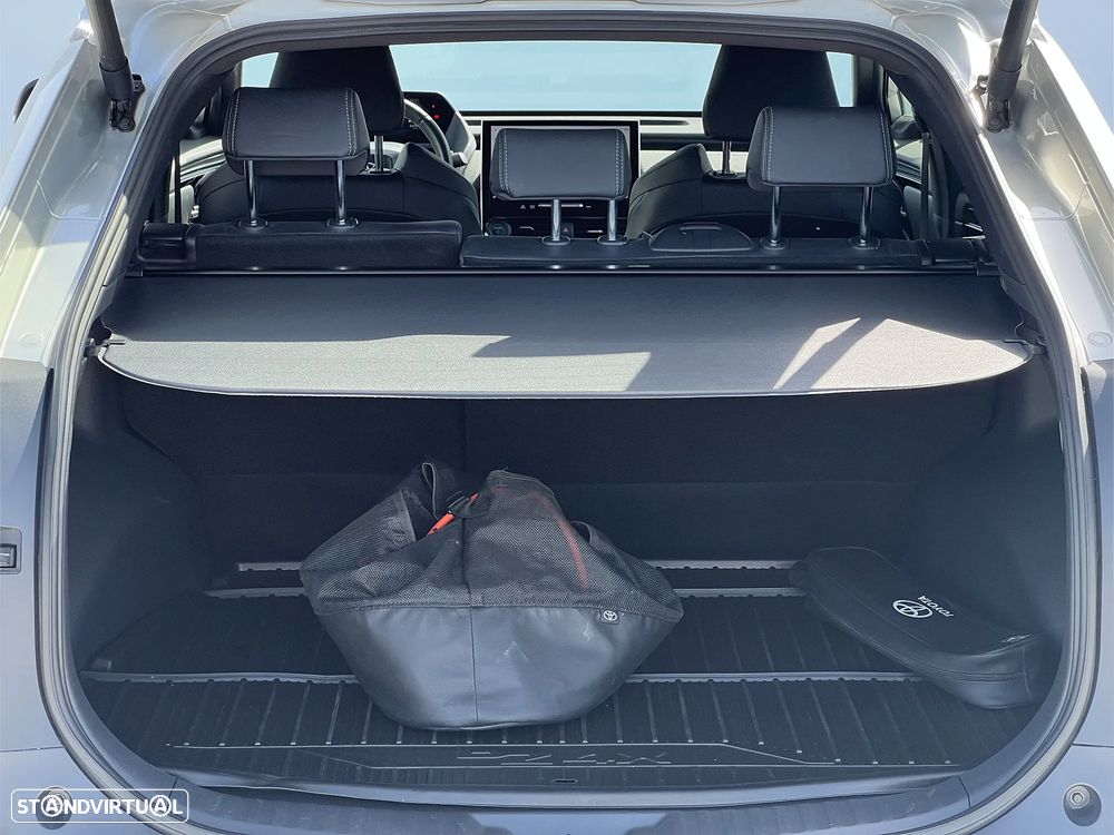Toyota bZ4X 71,4 kWh Premium - 8