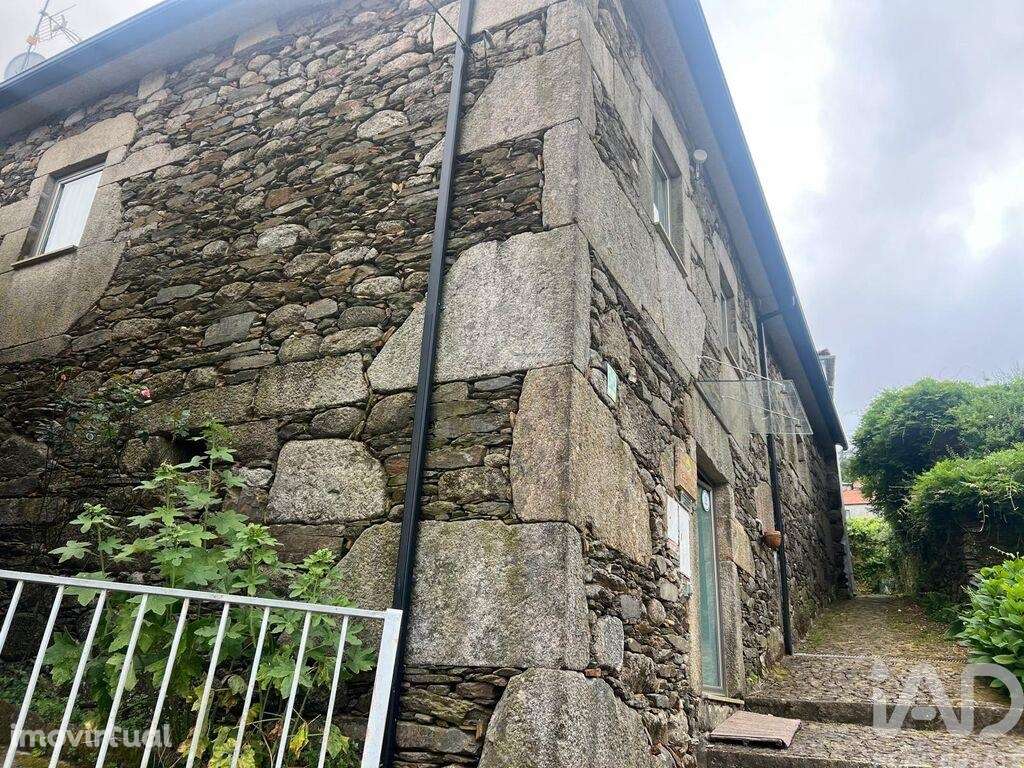 Casa / Villa T4 em Carvalhais e Candal de 275,00 m2 - Grande imagem: 3/18