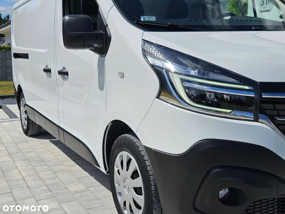 Renault TRAFIC L2H1 Long Chłodnia Mroźnia 62tyś km SalonPL - 15