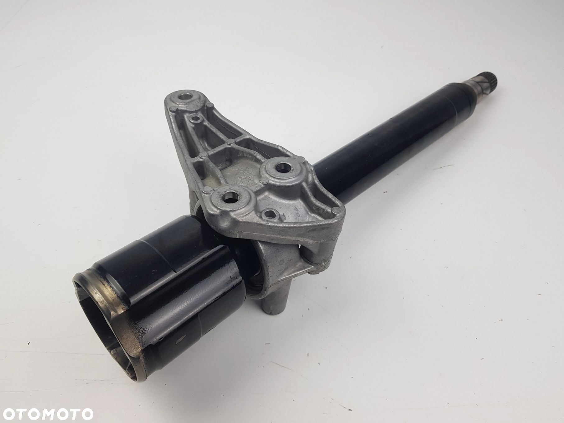 Półoś prawa Prawy Przód BMW X1 F48 X2 F39 F40 B47 2.0d 8513419 - 5