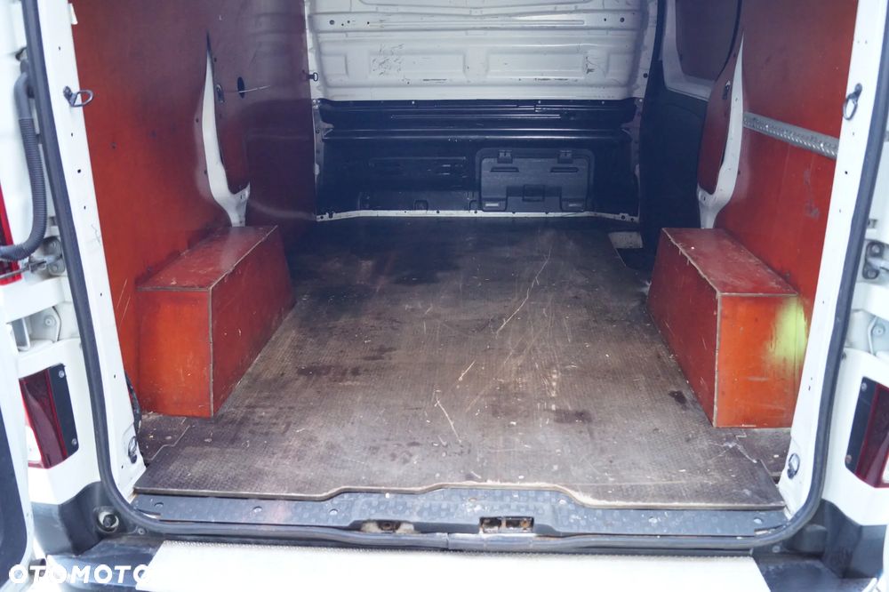 Renault Trafic - 27