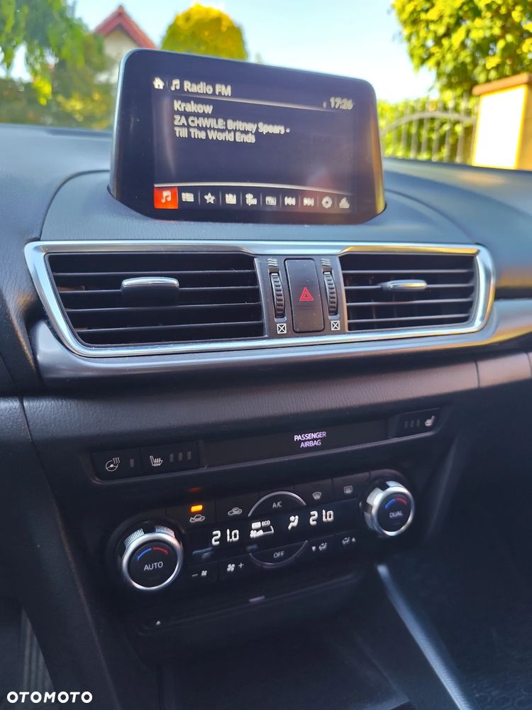 Mazda 3 SKYACTIV-G 120 Signature+ - 19