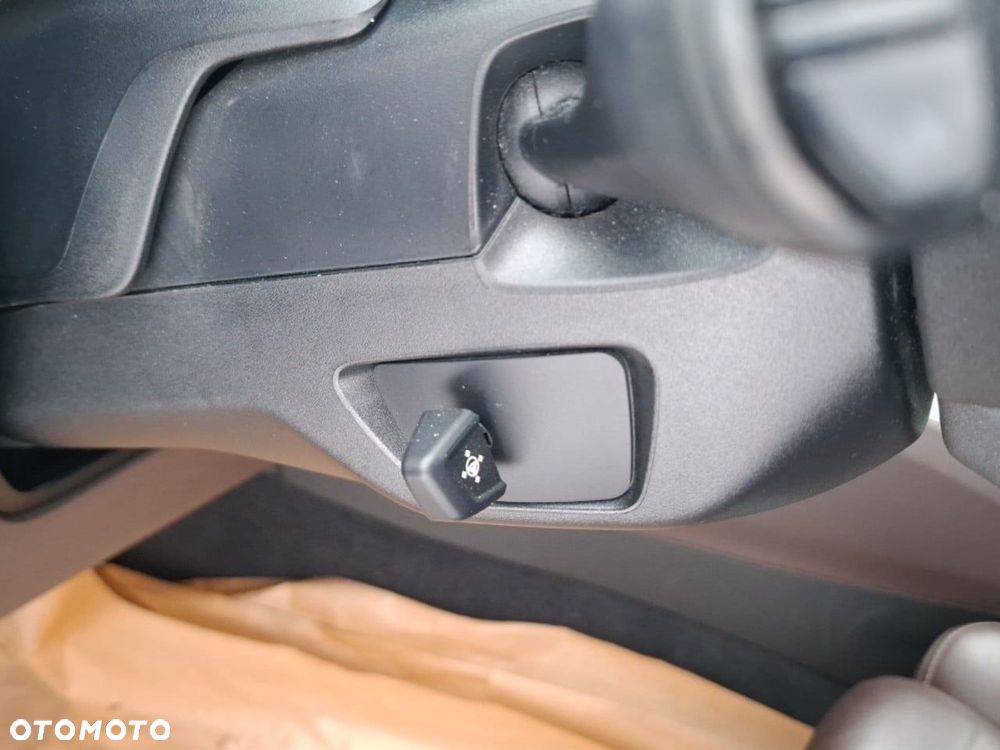 BMW Seria 5 530d Luxury Line - 26