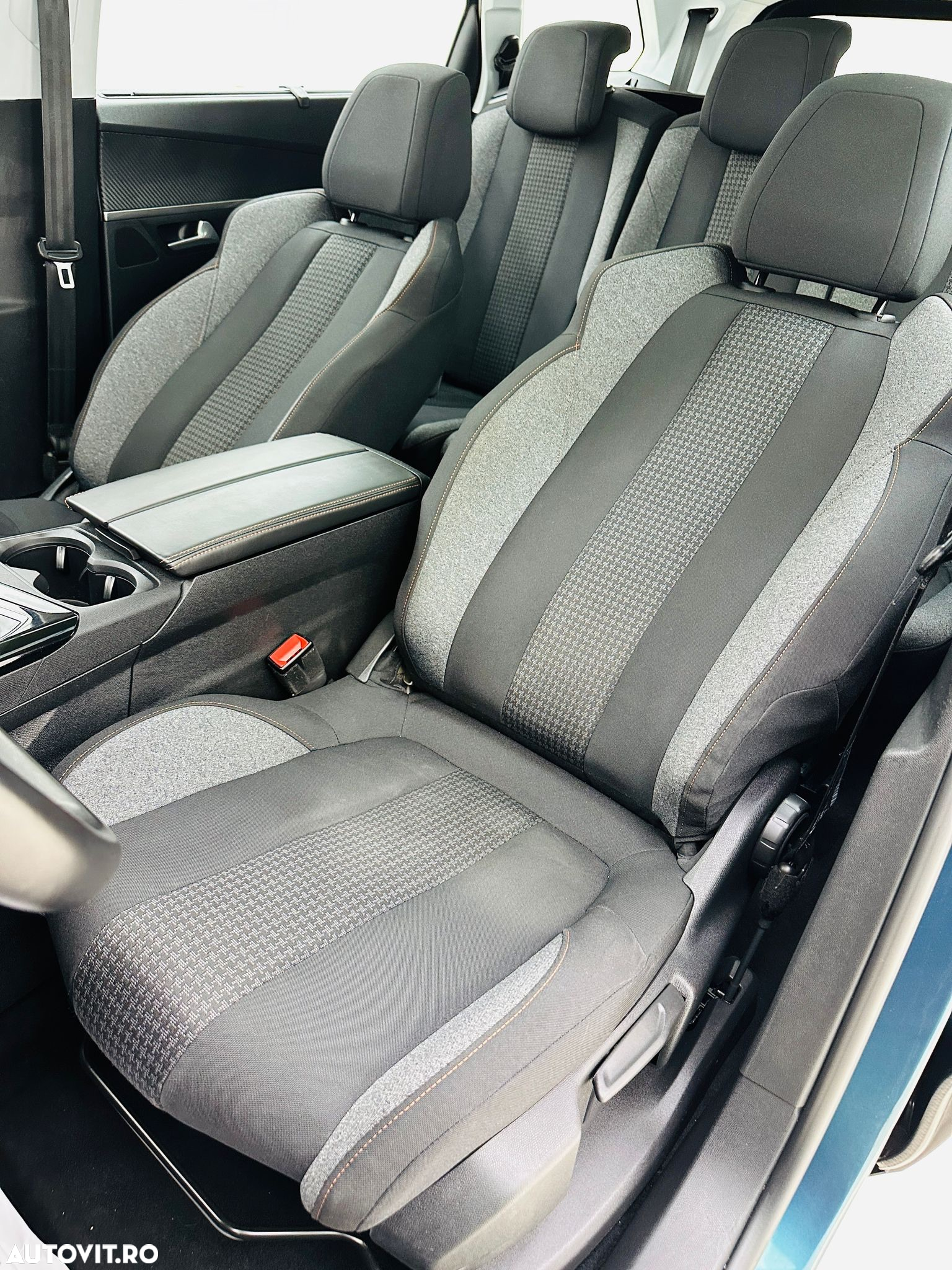 Peugeot 5008 - 21