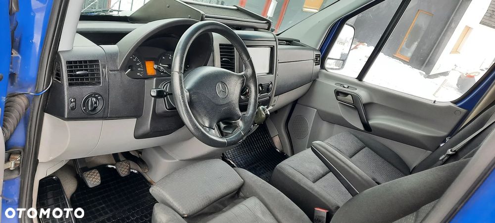 Mercedes-Benz Sprinter - 18
