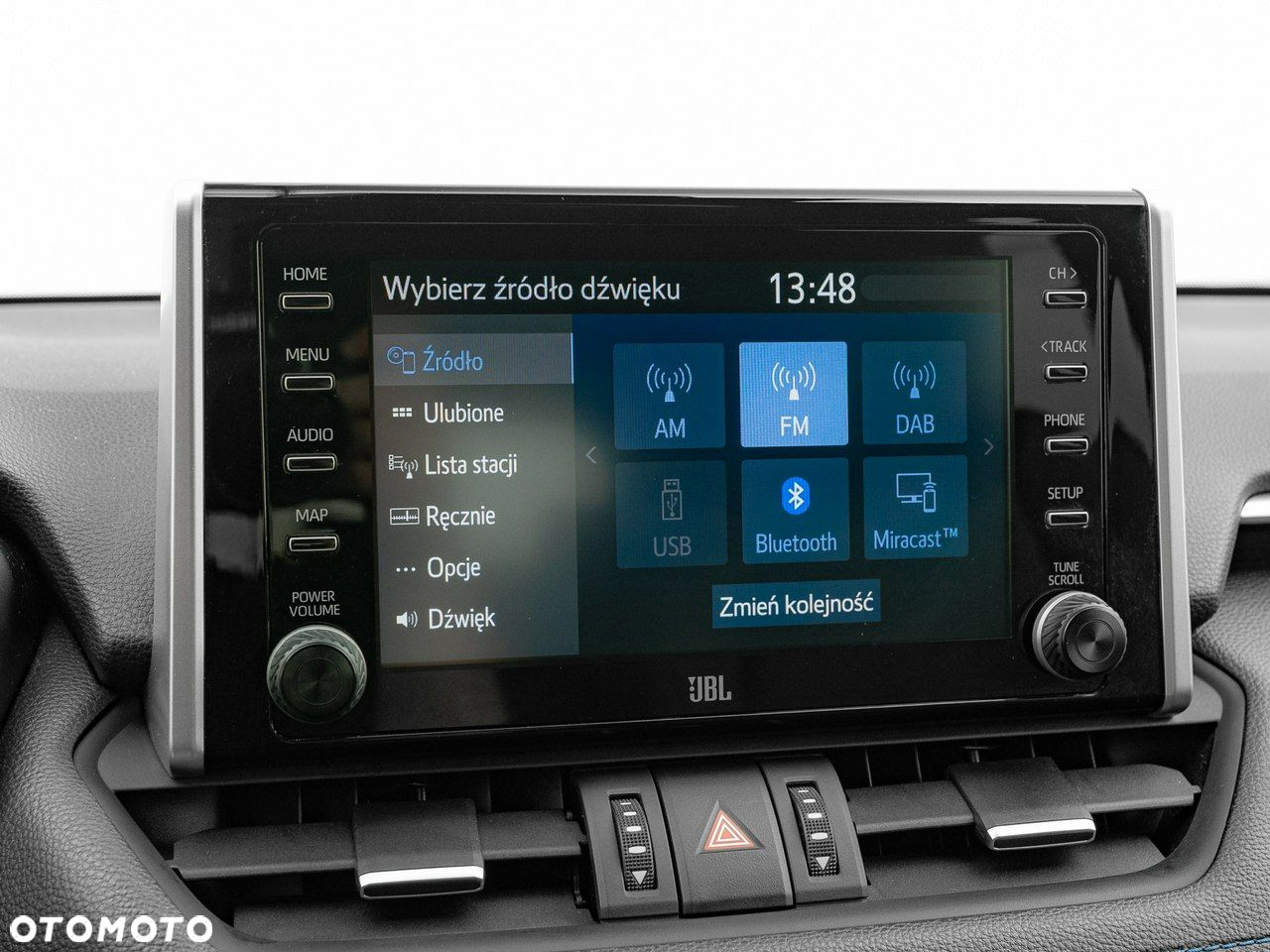 Toyota RAV4 - 24