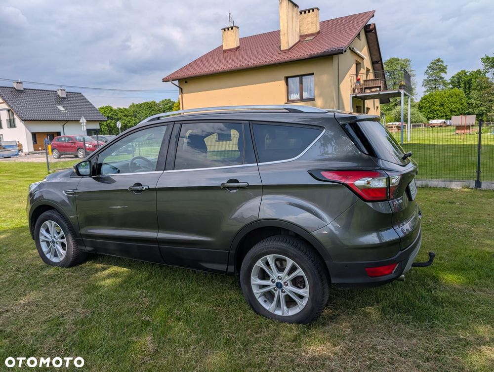 Ford Kuga 1.5 EcoBoost 2x4 Titanium - 8