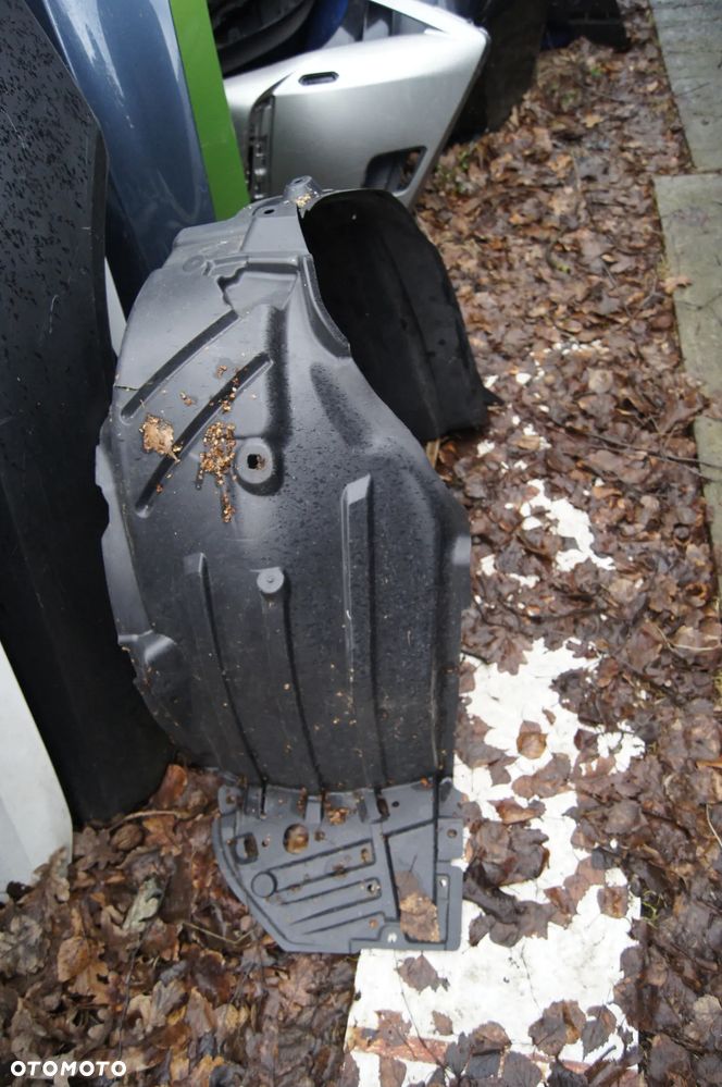 TOYOTA YARIS 4 IV PRAWE NADKOLE PRZÓD PRZEDNIE 20- - 3