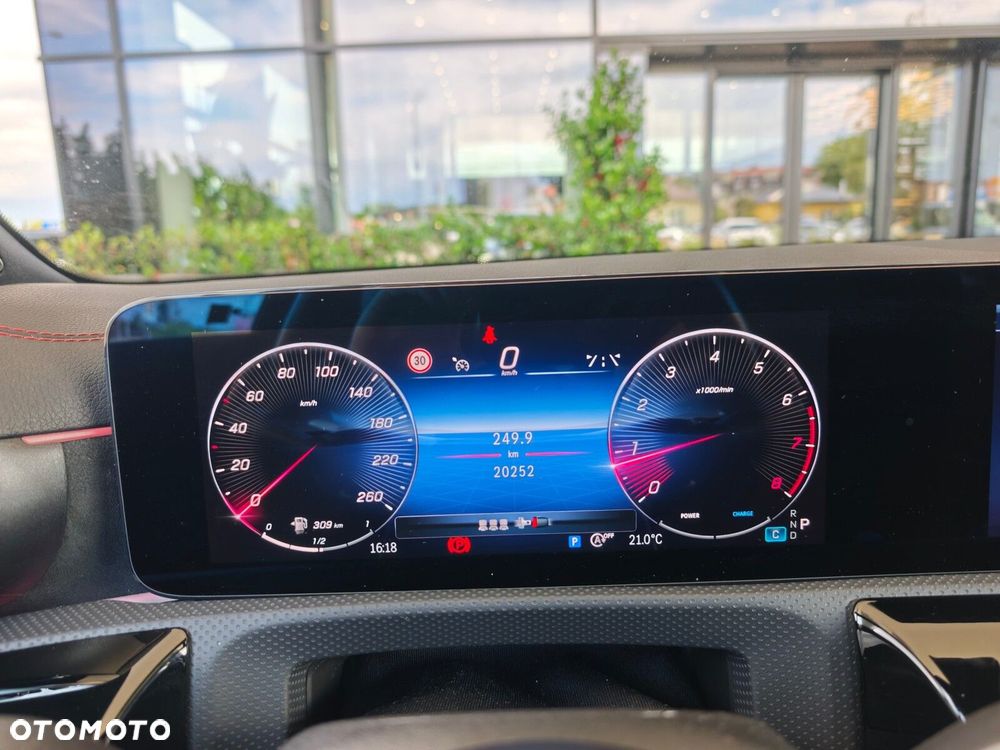 Mercedes-Benz CLA 200 mHEV AMG Line 7G-DCT - 19