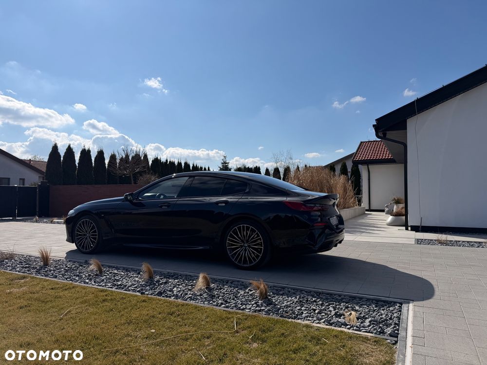 BMW Seria 8 840d xDrive mHEV - 12