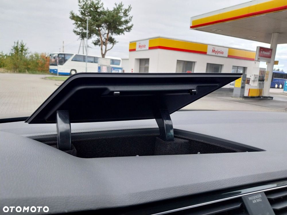 Volkswagen Tiguan 2.0 TSI 4Mot Elegance DSG - 34