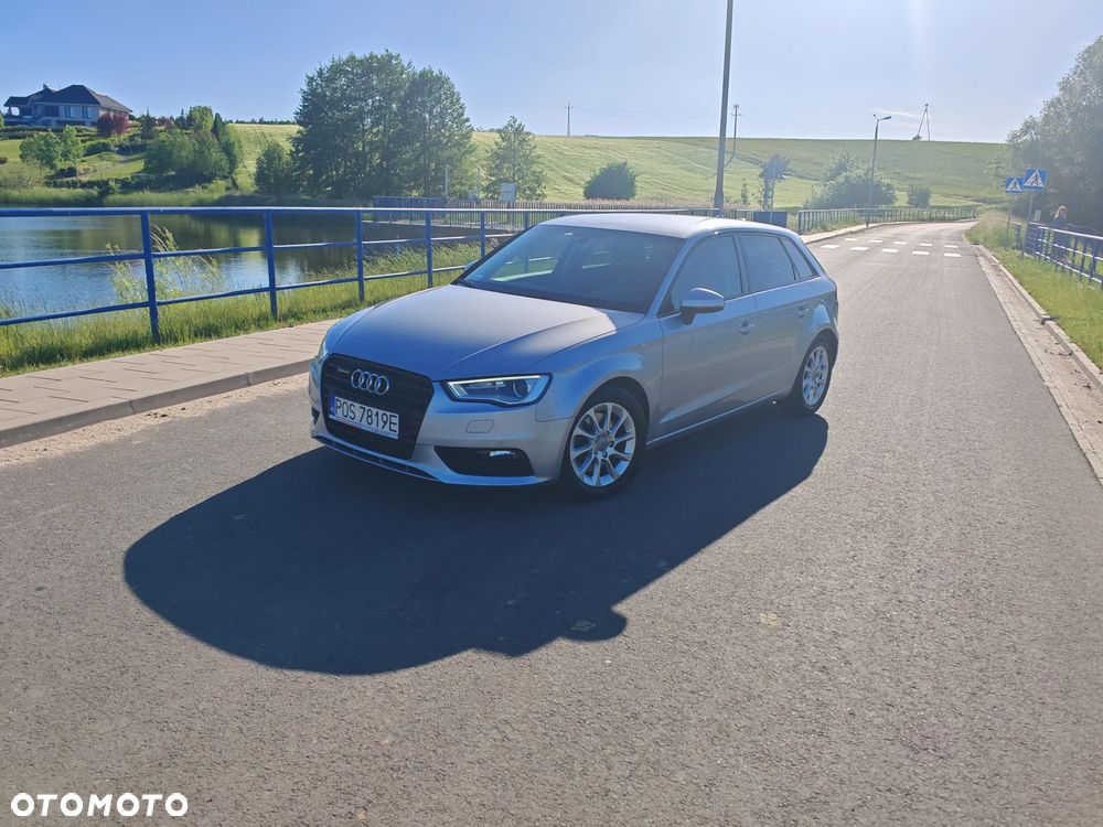 Audi A3 Sportback 2.0 TDI clean diesel Quattro Ambiente S tronic - 2