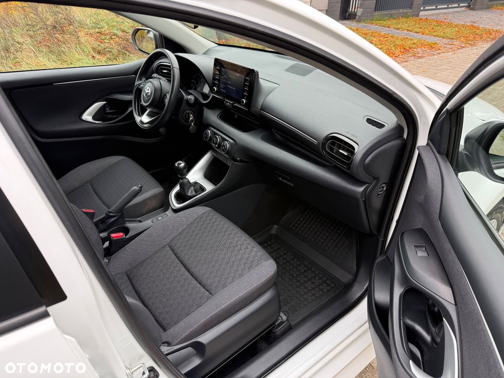 Toyota Yaris 1.5 Style - 10