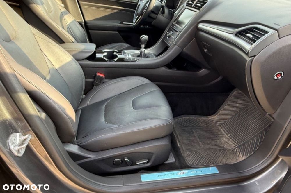 Ford Mondeo 2.0 TDCi STart-Stopp Titanium - 6
