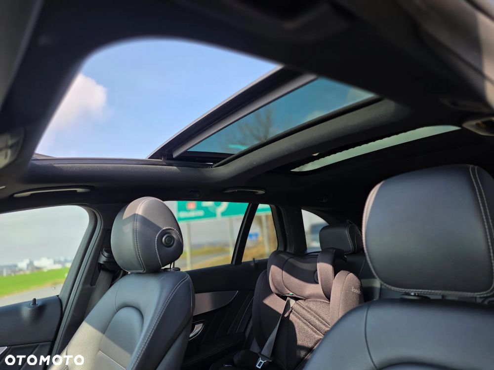 Mercedes-Benz Klasa C 300 d 9G-TRONIC - 20