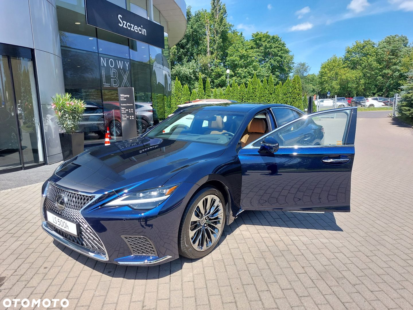 Lexus LS 500h Prestige AWD - 9