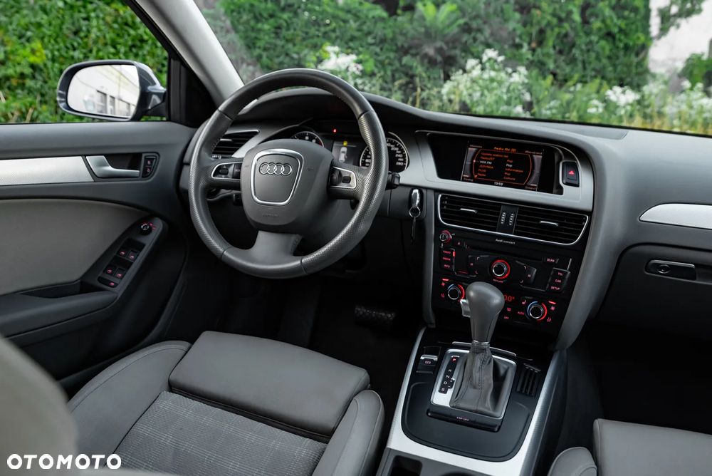 Audi A4 Avant 2.0 TFSI Quattro S tronic - 27