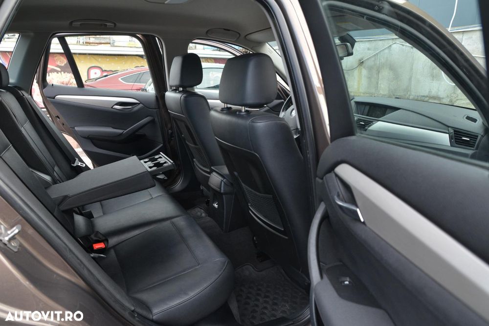 BMW X1 sDrive18d Aut. Sport Line - 8