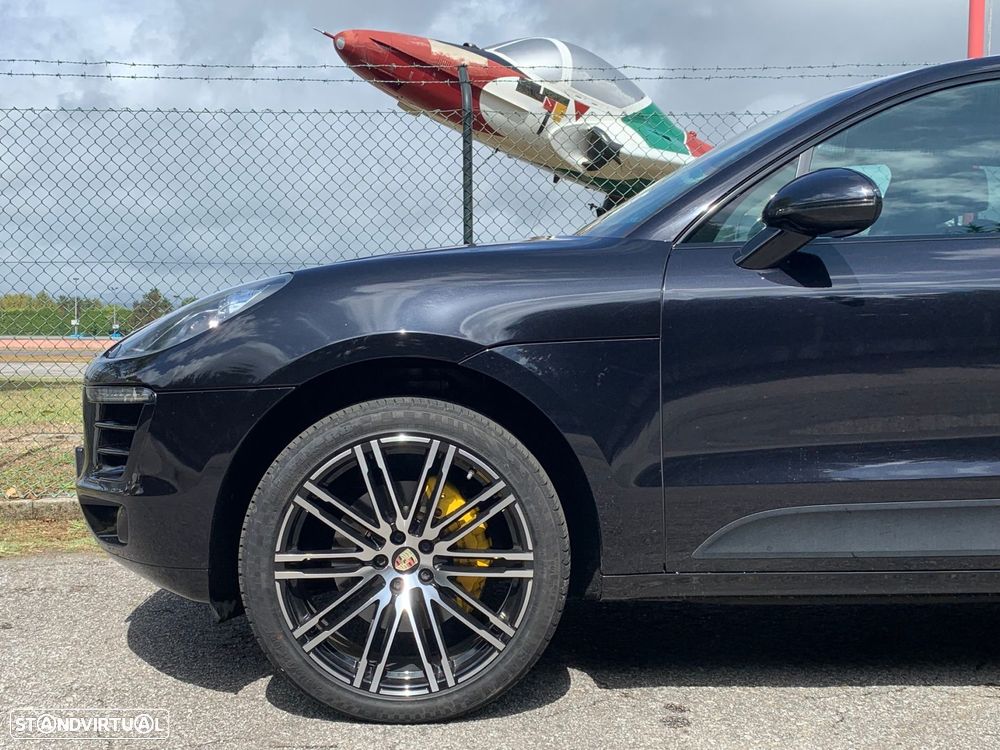 Porsche Macan S - 57